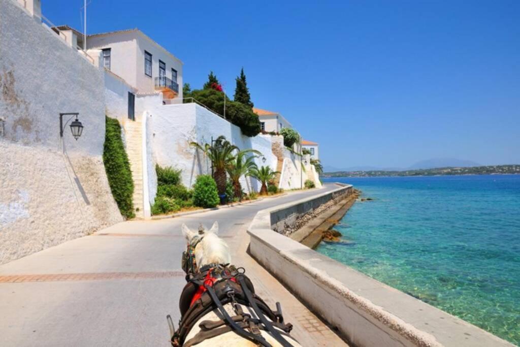 Sunblaze Studios 2 Spetses Town Exterior photo